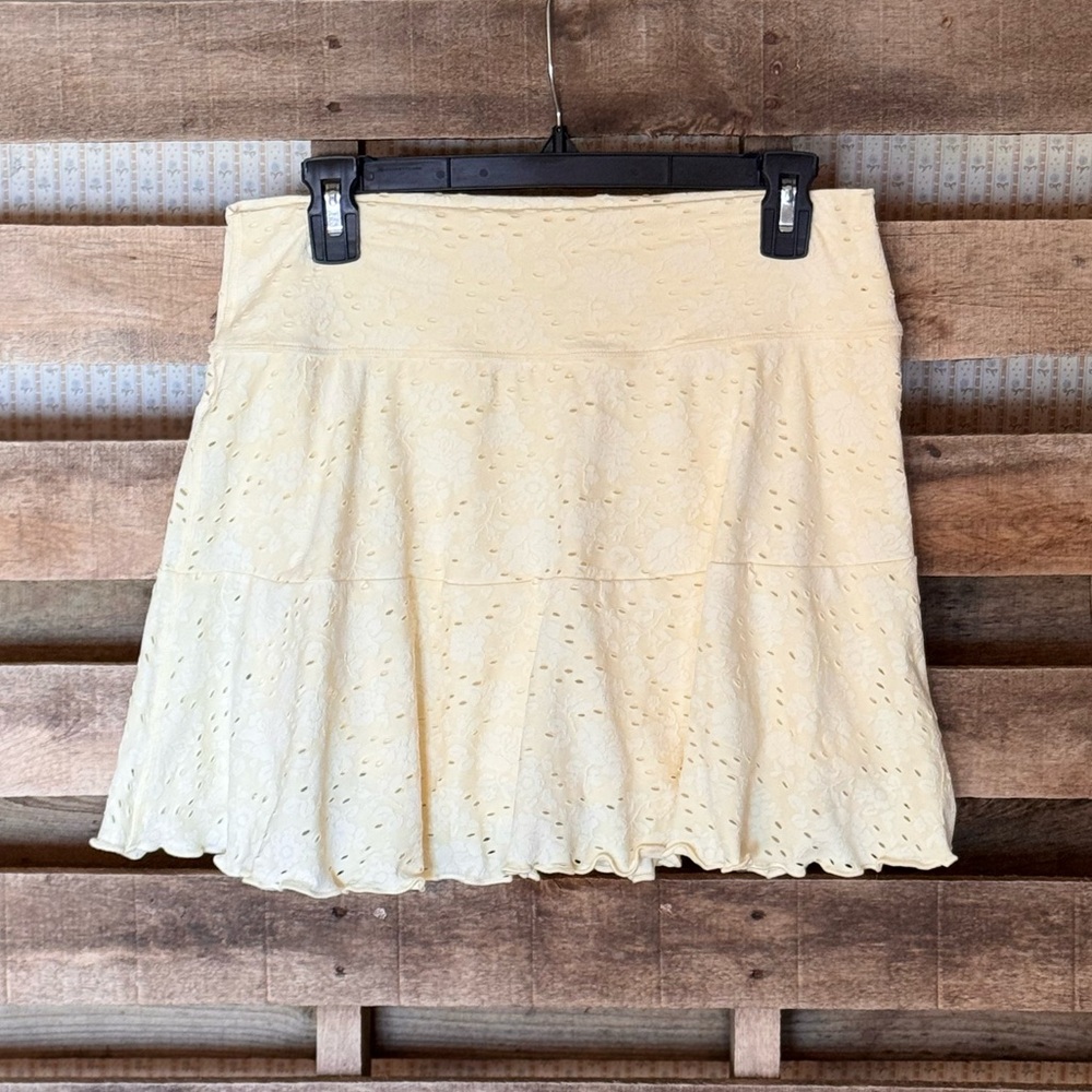 Aerie Light Butter Yellow Eyelet Women's Skort